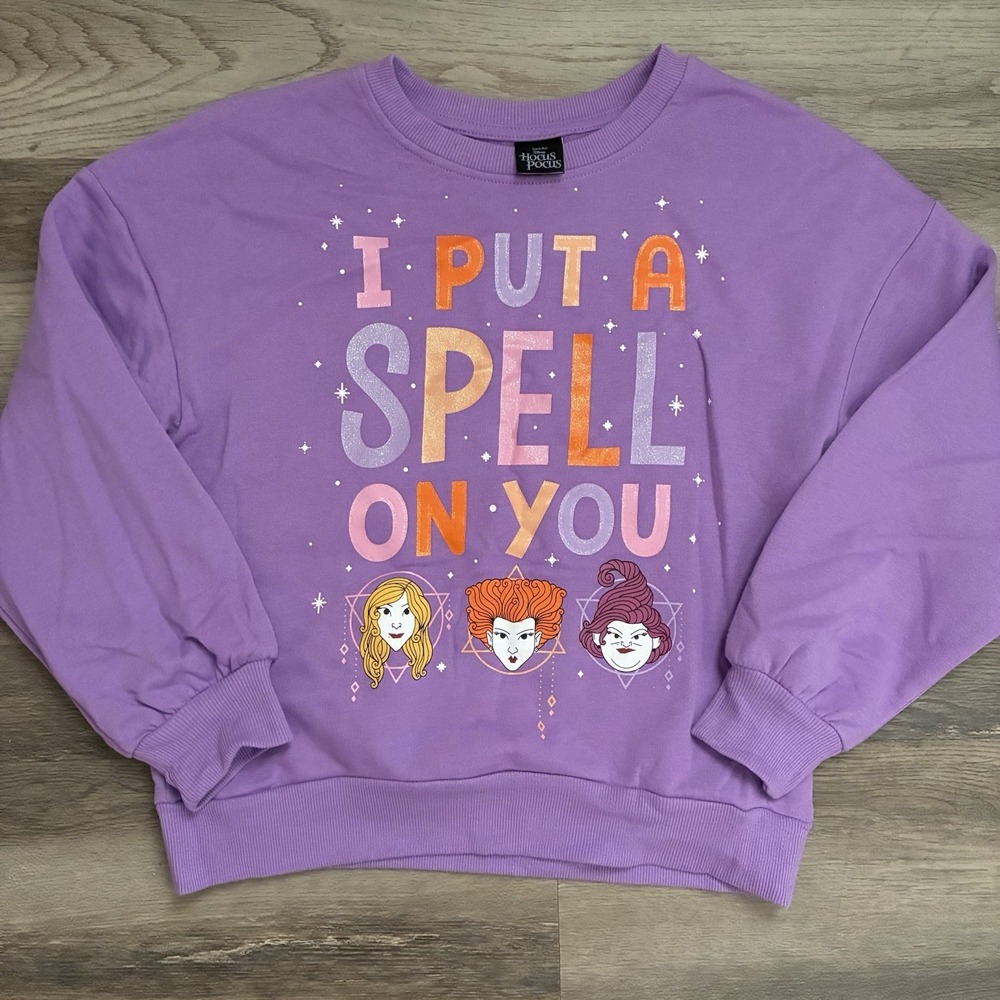 NWT Disney Hocus Pocus Girls Fleece Sweatshirt Glitter Halloween M (7-8) Purple